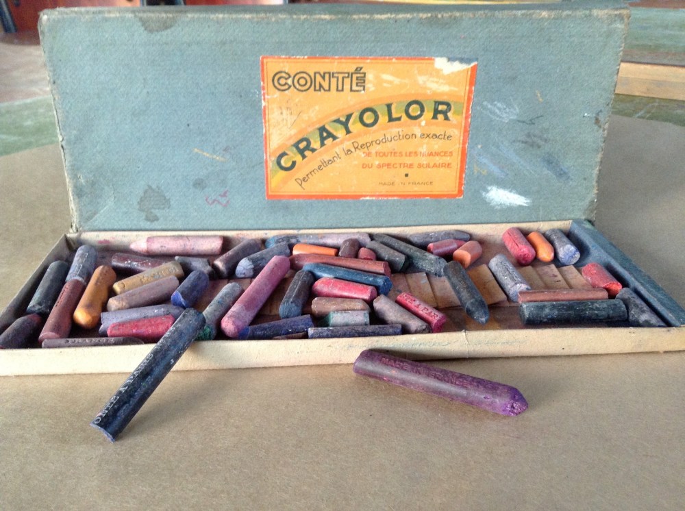 My Mum's old box of crayons... still working!